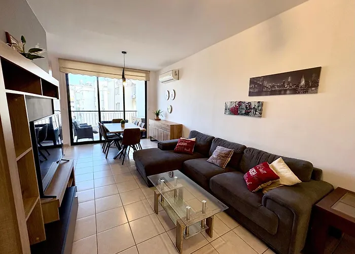 アパート Mackenzie 301